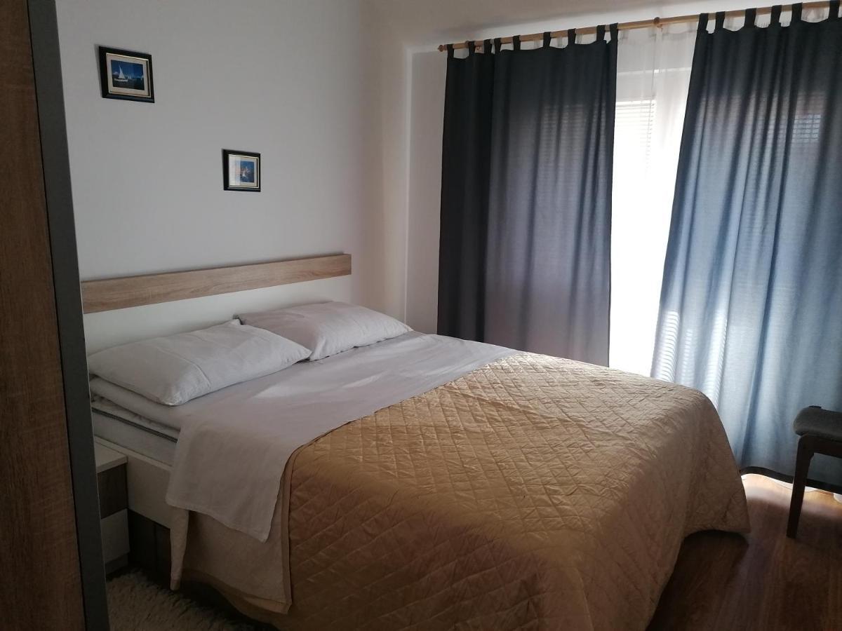 Apartments Tomas Бетина Екстер'єр фото
